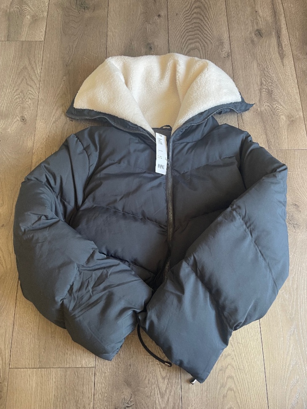 Urban Outfitters Black & Ivory Cropped Puffer Jacket